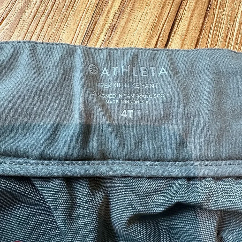 Athleta Trekkie Hike Pant 2021 Active  Gym Elastic Waist‎ Ankle Zippered Pockets